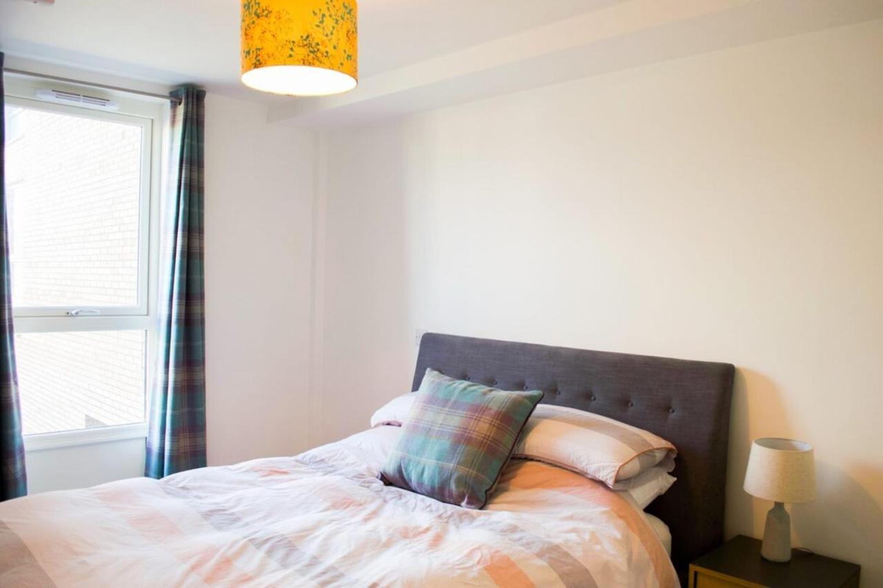 אדינבורו Modern Home By Leith Walk מראה חיצוני תמונה